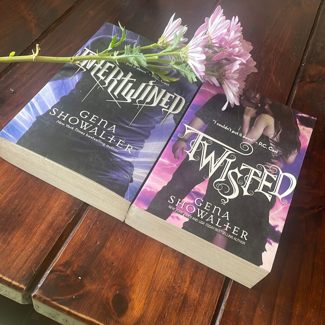 Gena Showalter - Intertwined and Twisted