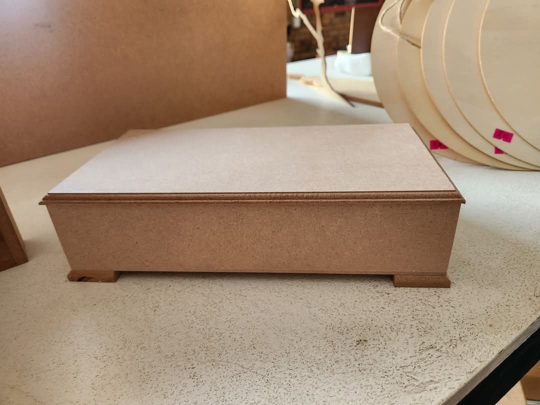BOX - LASER CUTTING
