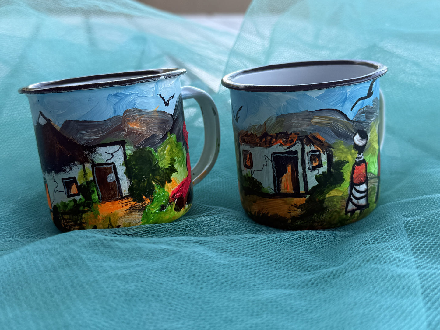 Painted tin mug set (2) - Rural scene