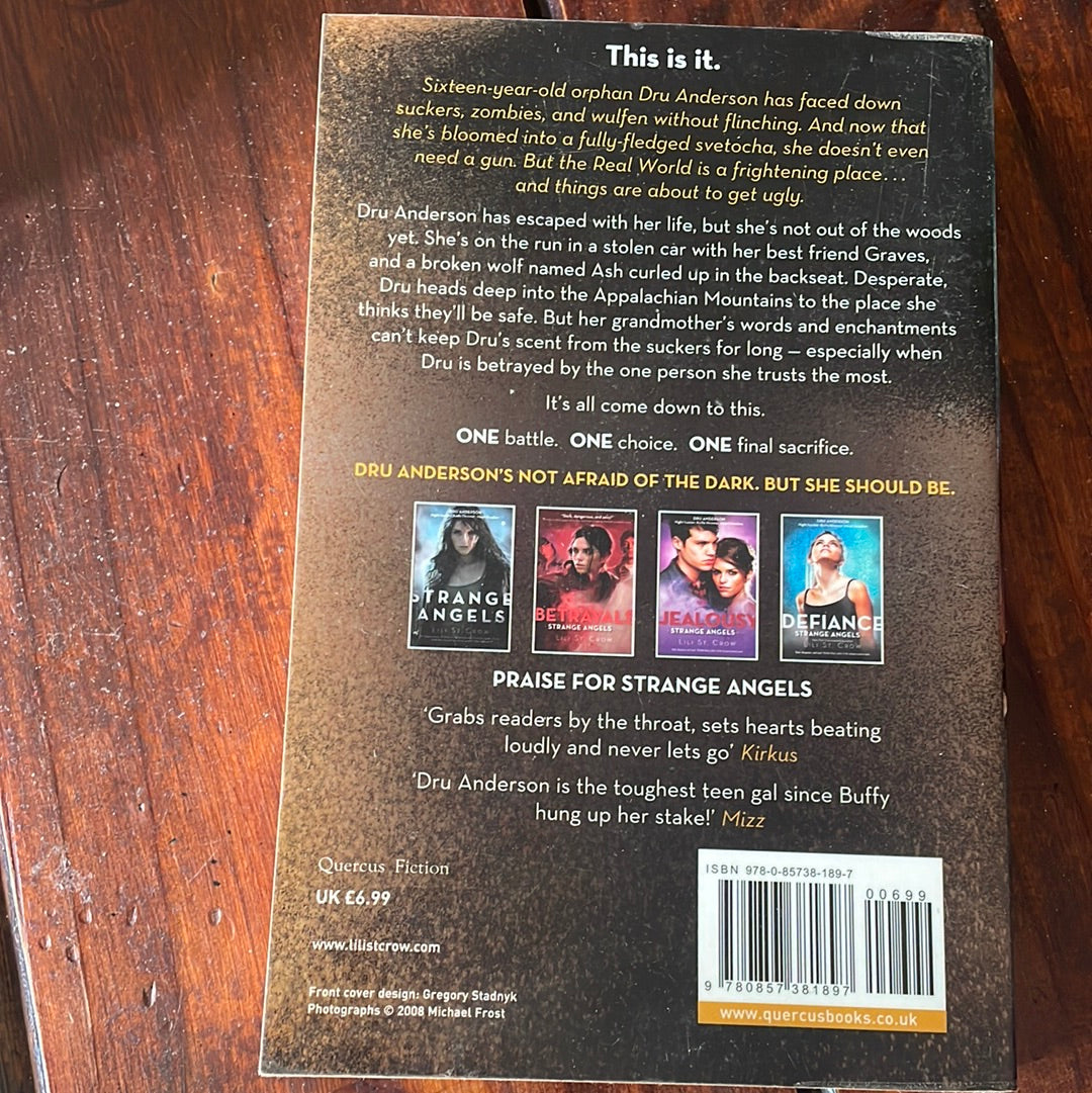 Lily St. Crow - Strange Angels (3 books)