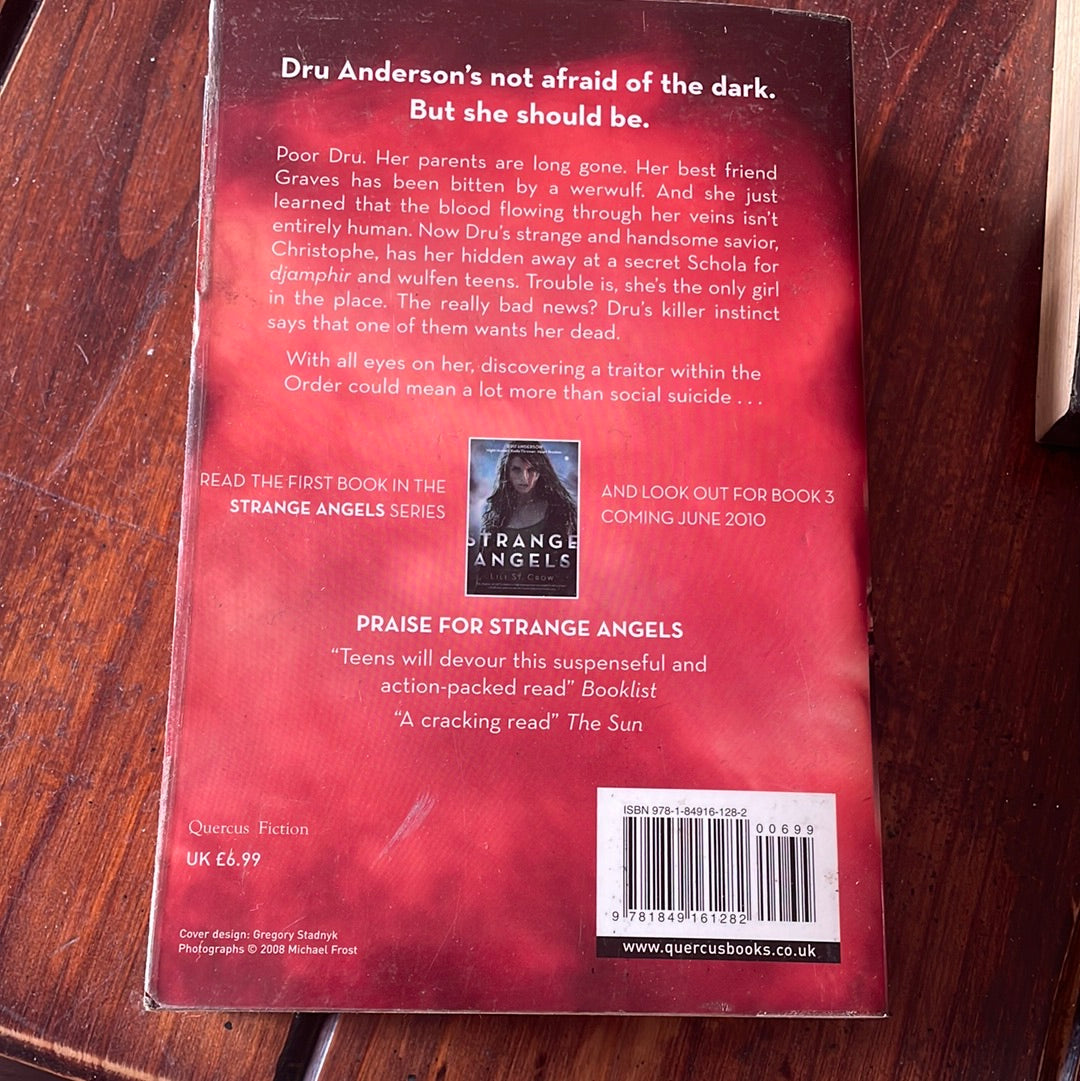 Lily St. Crow - Strange Angels (3 books)
