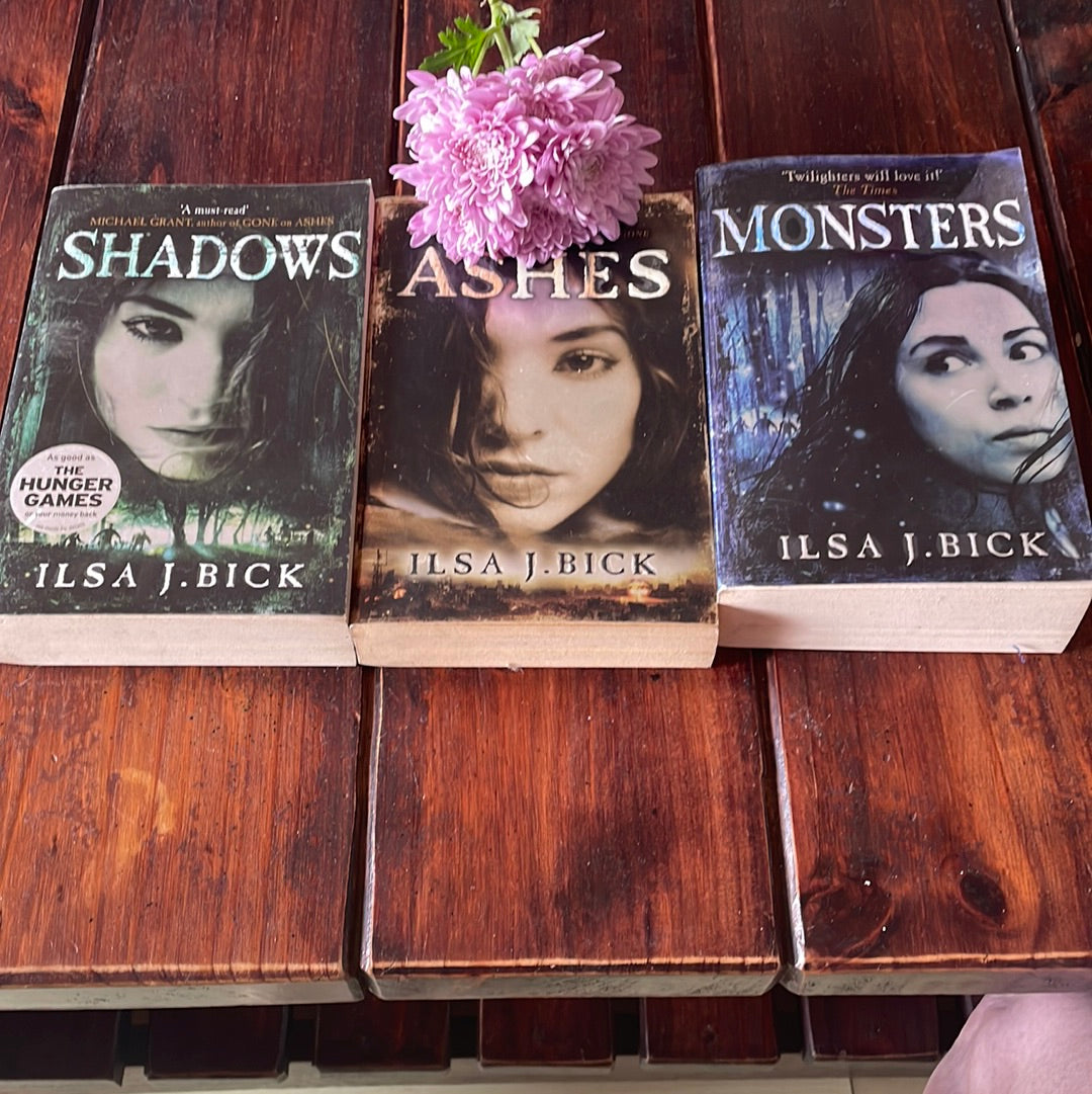 Ilsa J Bick - Shadows, Ashes and Monsters