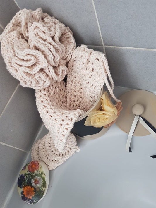 Shower and bathroom combo set