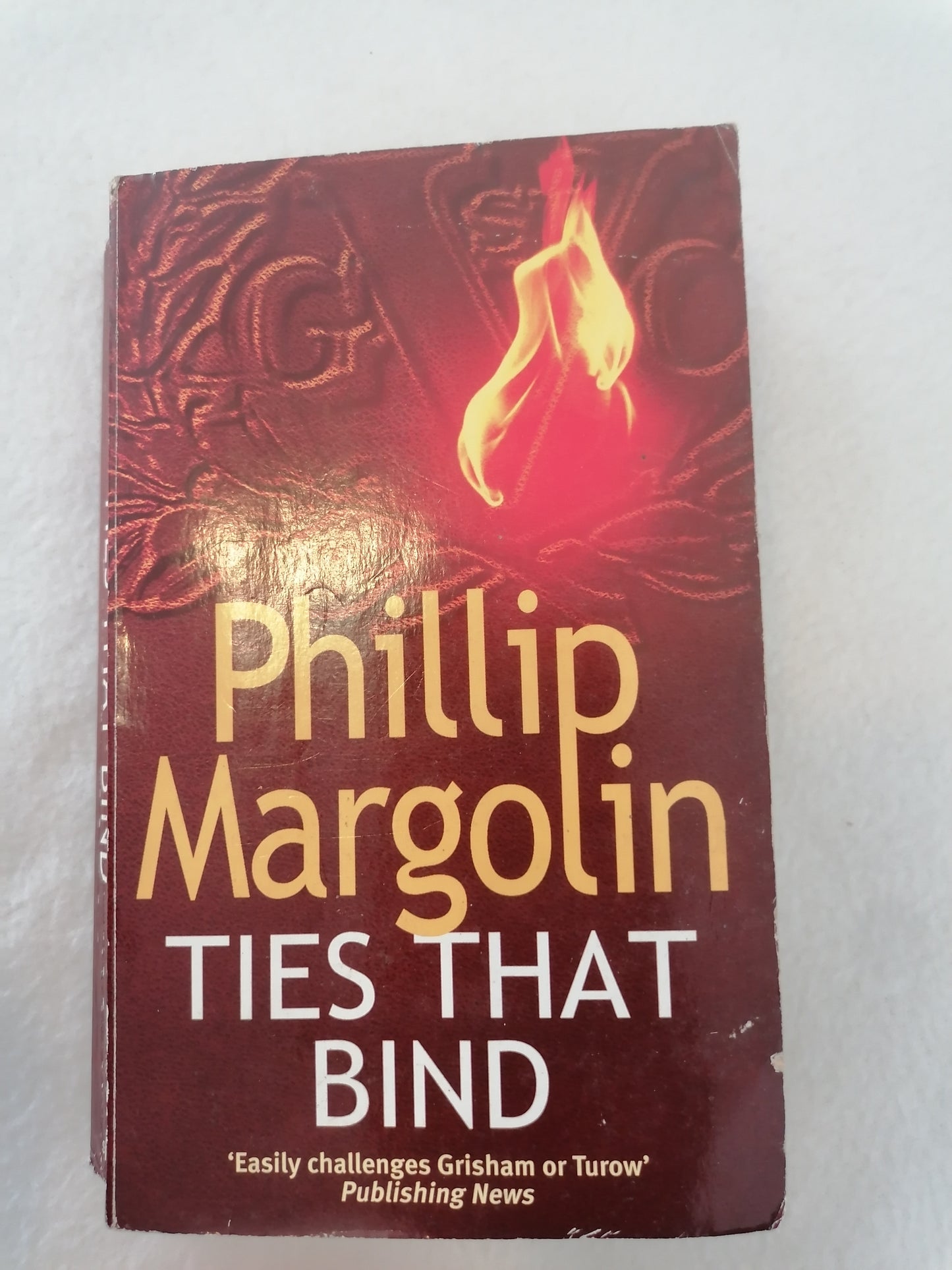 Phillip Margolin - Ties that bind