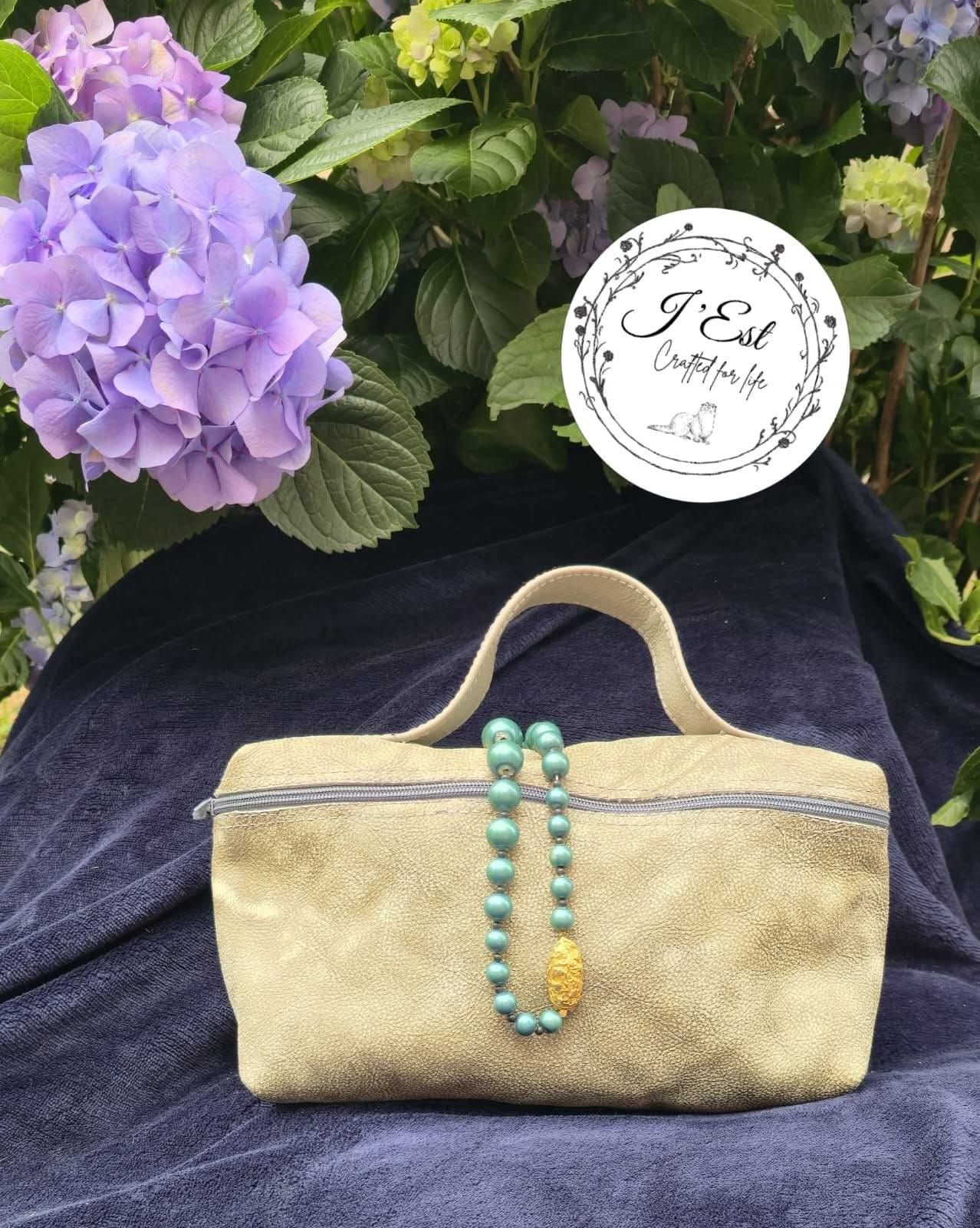 Leather make-up/toiletry bag